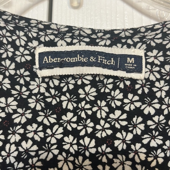 LAST CHANCE Abercrombie & Fitch Floral Button Up Dress - Picture 3 of 7